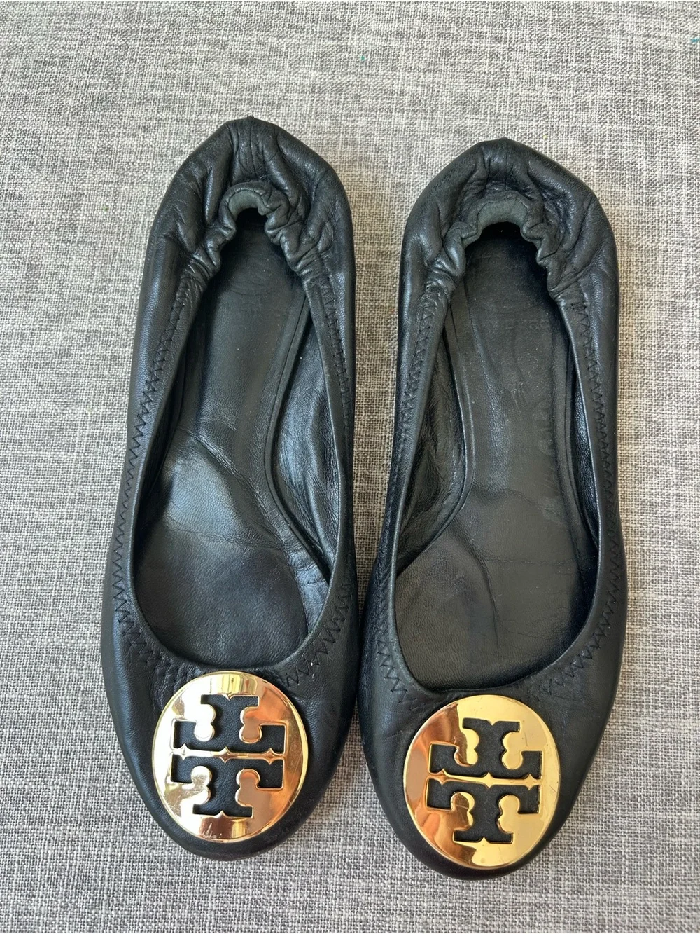 Tory Burch Black Reva Leather Ballet Flats with Gold Logo Medallions